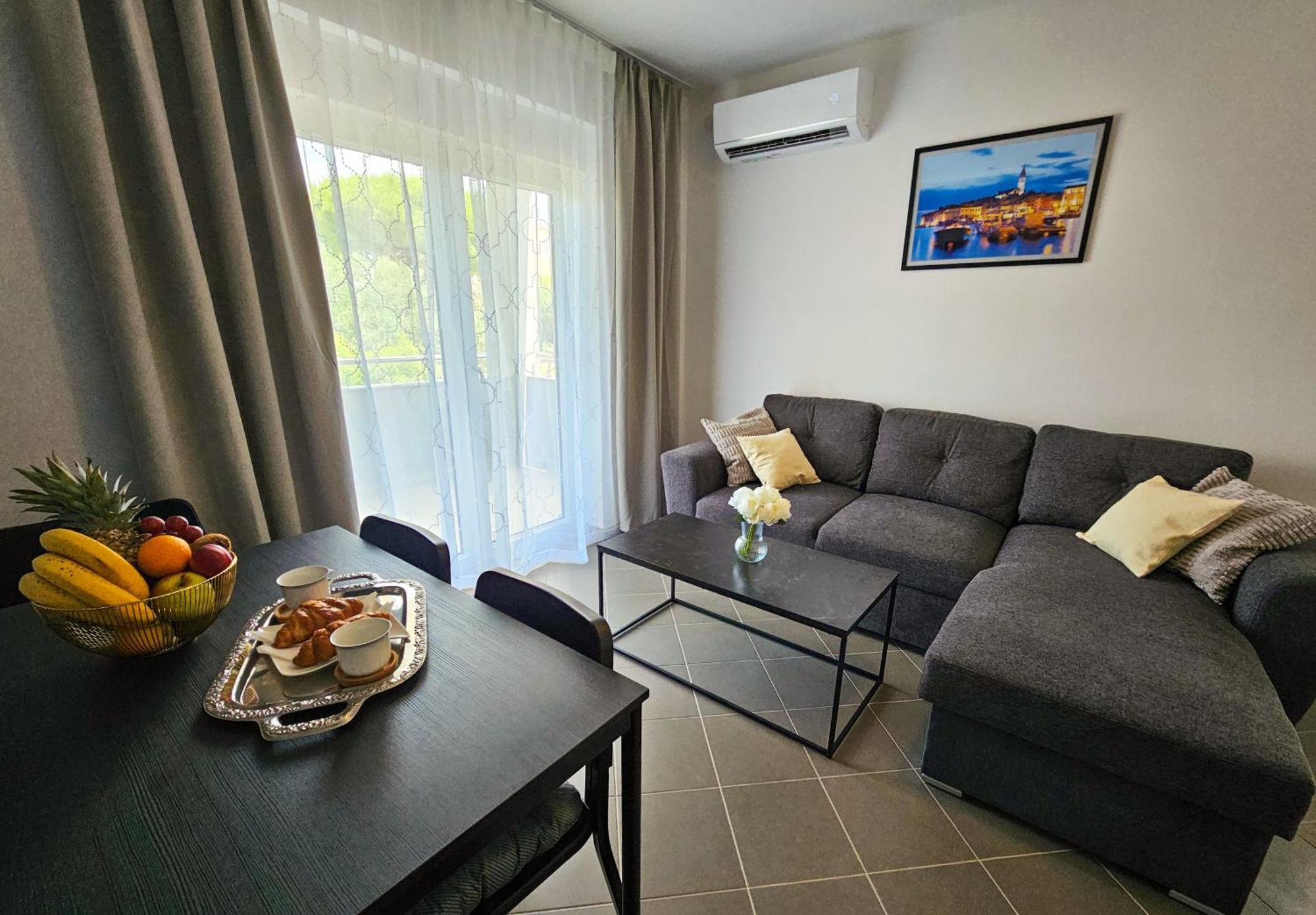 Apartments P&J Medolino Rum bild